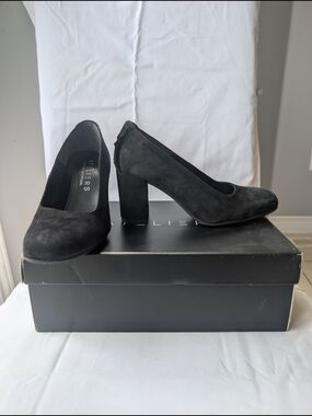 Ateliers Shira Suede Block Heeled Shoe